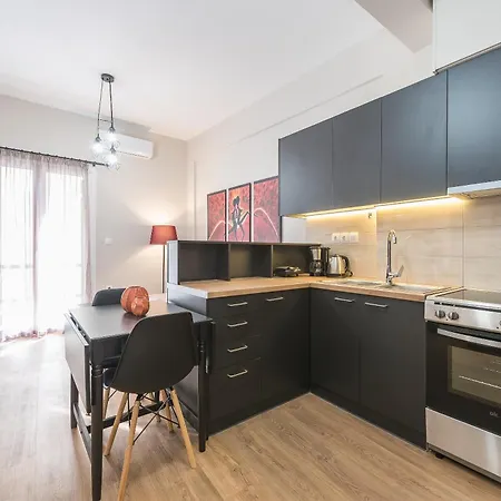 Two Bedroom Apartment For 4 Ppl-2